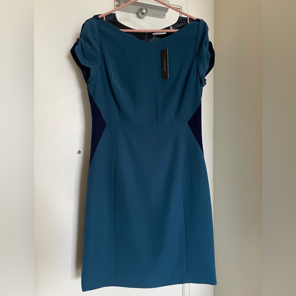 Tahari Size 10 Blue Dress